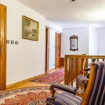 Dwor Gogolewo Nad Warta Bed & Breakfast