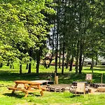 Dwor Gogolewo Nad Warta Bed & Breakfast