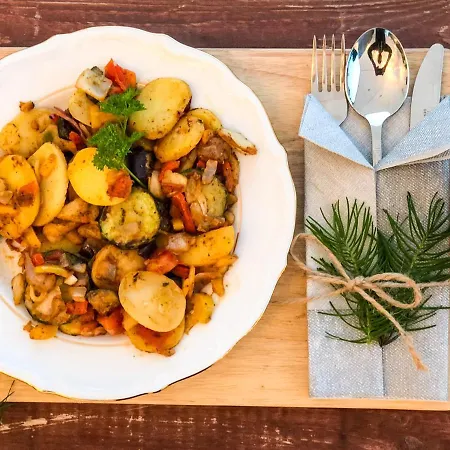 Dwor Gogolewo Nad Warta Bed & Breakfast Ksiaz Wielkopolski