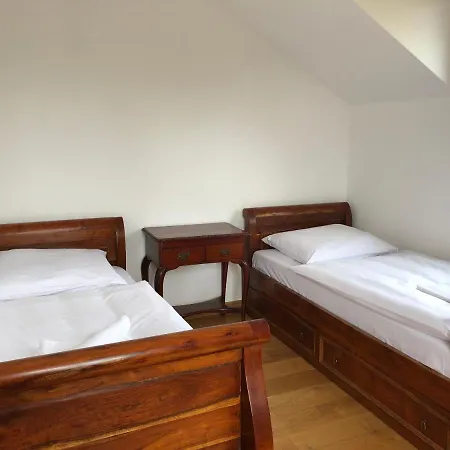 Dwor Gogolewo Nad Warta Bed & Breakfast *
