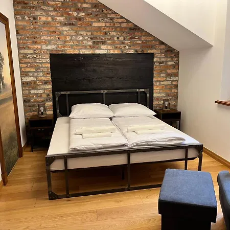 Bed & Breakfast Kompleks Dwor Gogolewo *