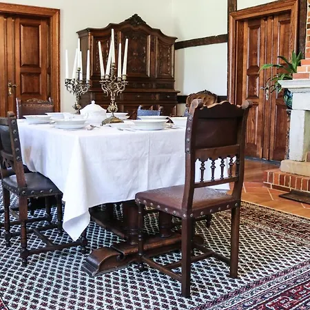 Dwór Gogolewo Nad Wartą Nocleg ze śniadaniem *