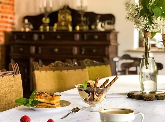 Dwor Gogolewo Nad Warta