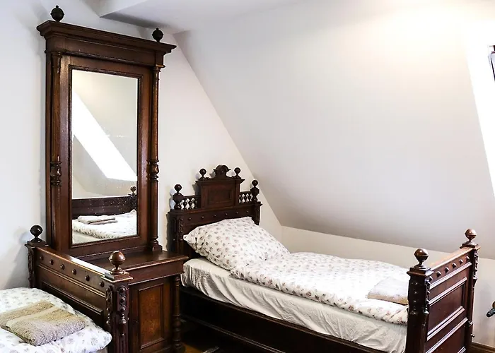 Dwor Gogolewo Nad Warta Ksiaz Wielkopolski