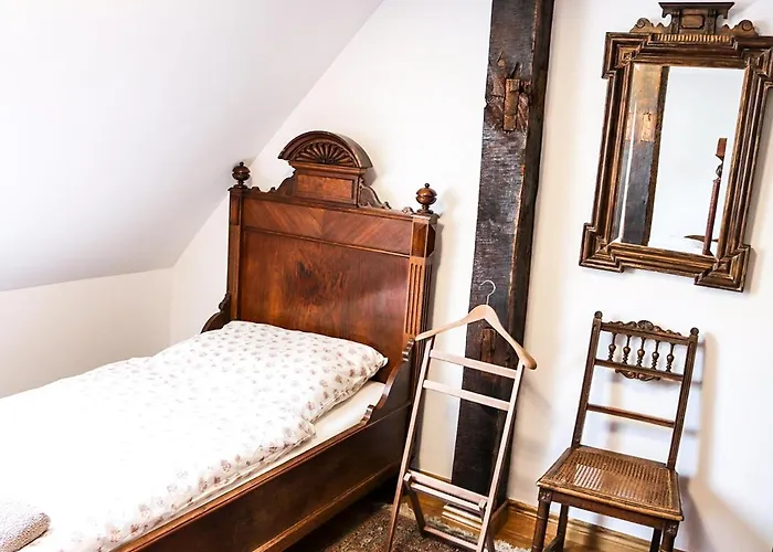 Dwor Gogolewo Nad Warta *