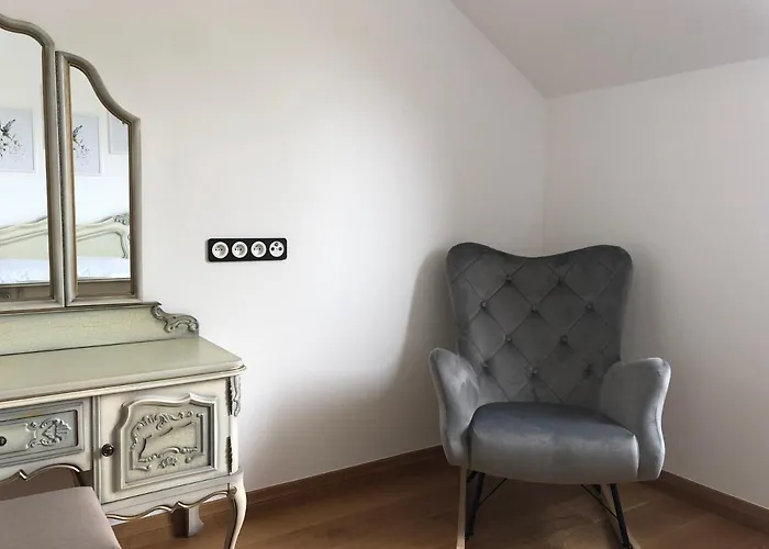 Dwor Gogolewo Nad Warta Bed & Breakfast Ksiaz Wielkopolski