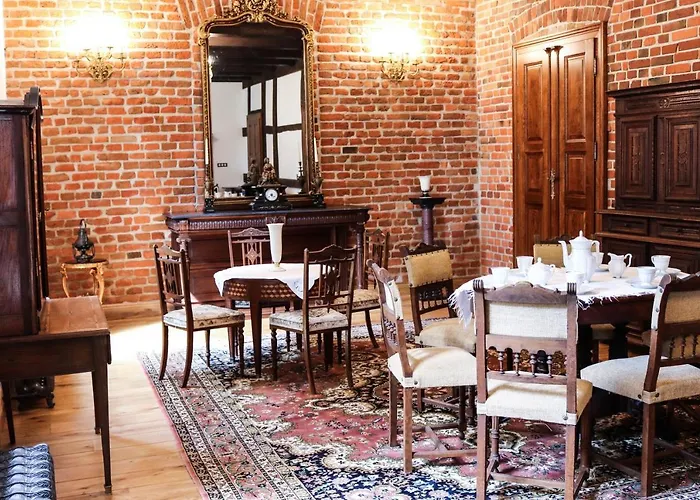 Dwor Gogolewo Nad Warta * Ksiaz Wielkopolski