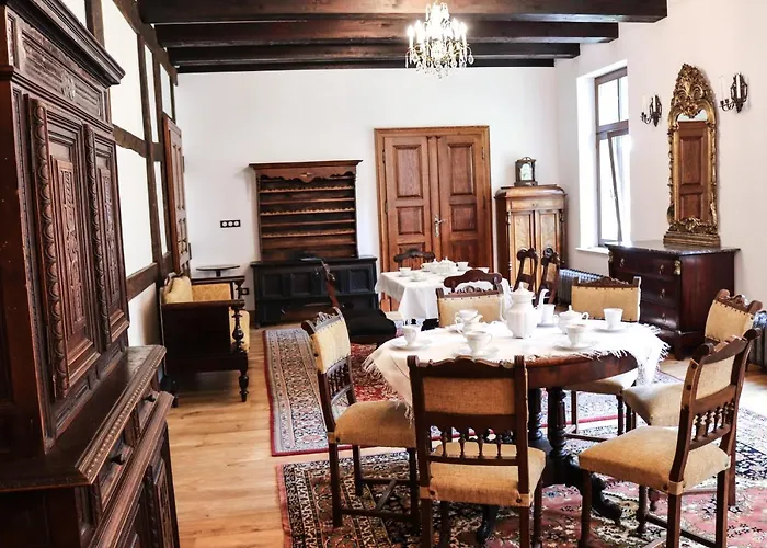 Dwor Gogolewo Nad Warta *